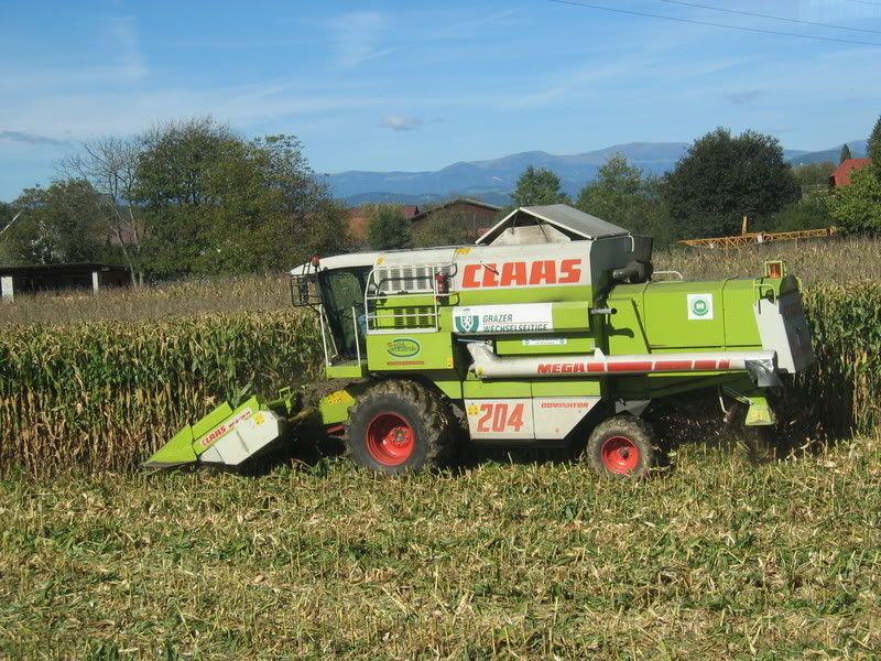 Claas Combine