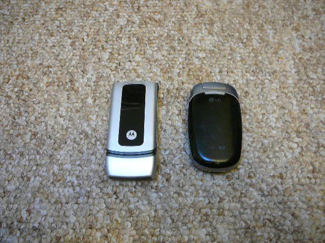 Tracfone W376g and Lg 200c