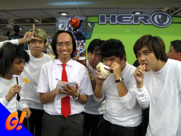 That's a lot of L's. Death Note cosplay