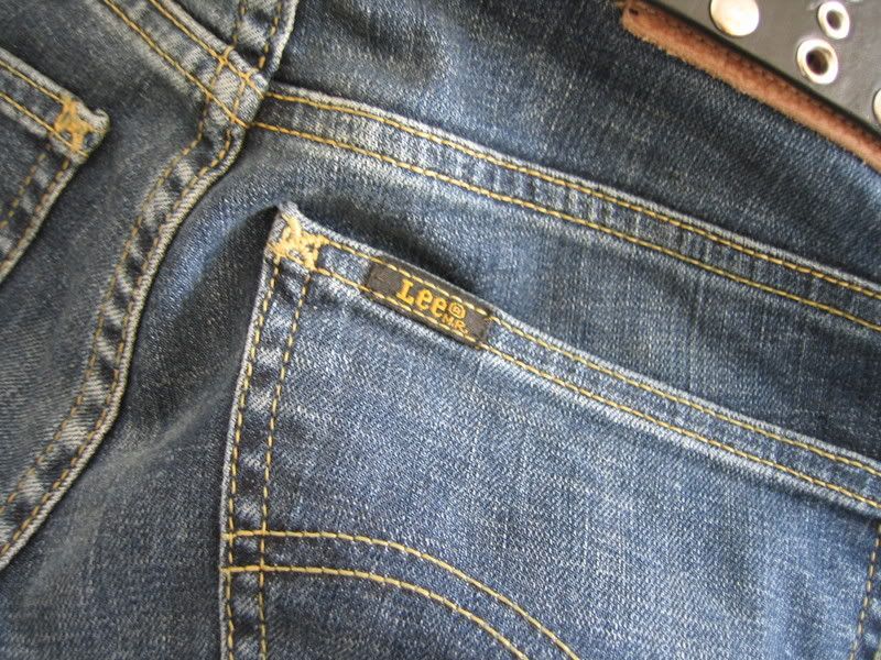 Mina Lee-jeans, men inte på - så smal är jag inte