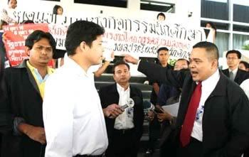 s4_copy132.jpg