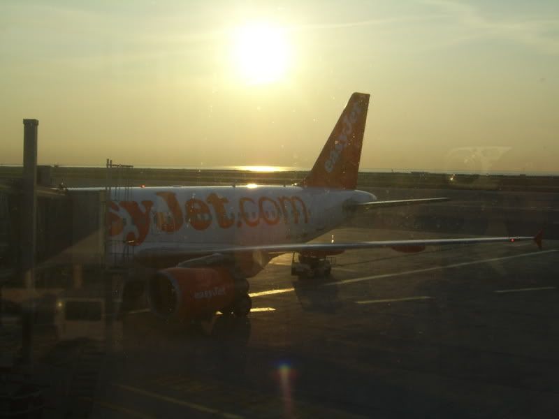 http://i2.photobucket.com/albums/y35/RJ100/nce020.jpg?t=1174172623