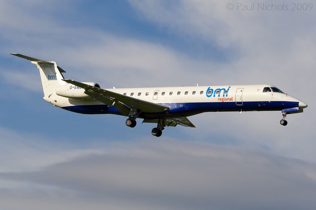 http://i2.photobucket.com/albums/y36/MMSR5/Aero%20900/G-EMBN-LBA-190809.jpg