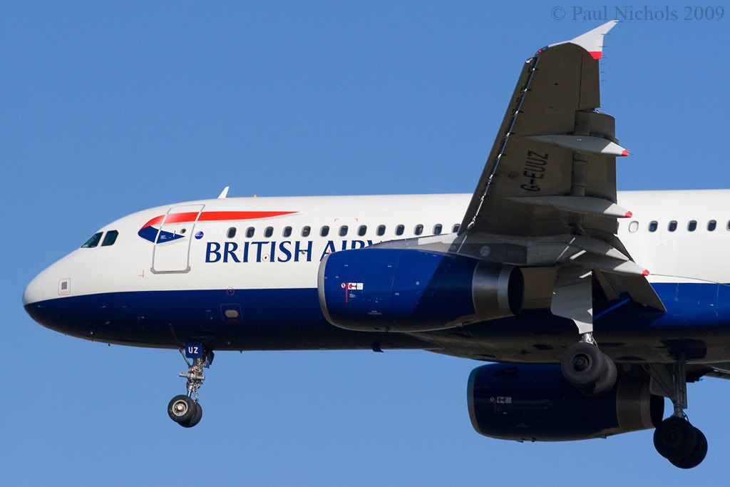 http://i2.photobucket.com/albums/y36/MMSR5/Aero/G-EUUZ-LHR-060309.jpg