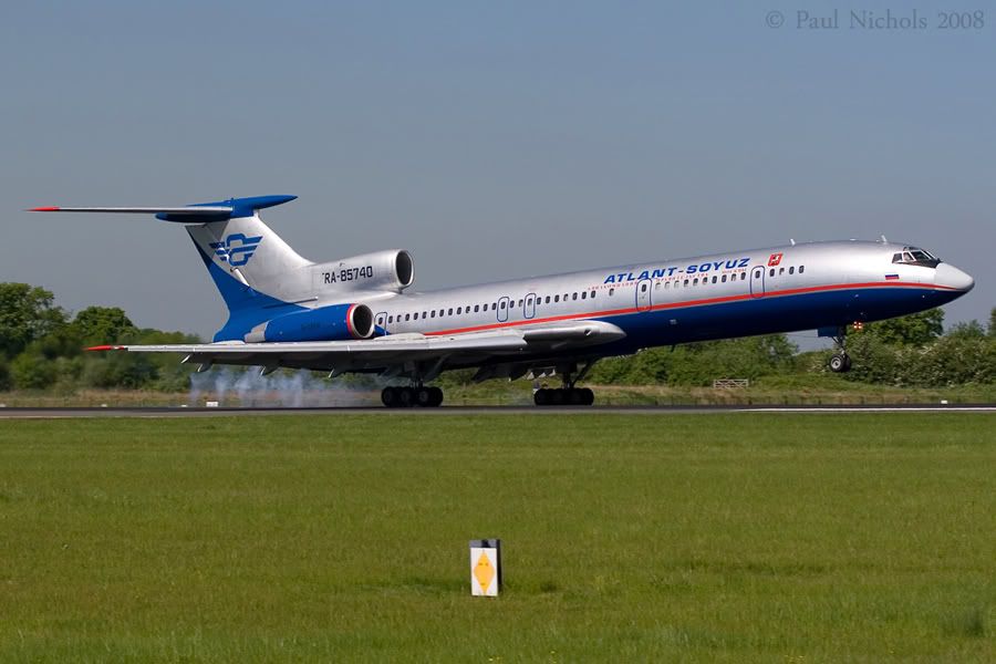 IMAGE: http://i2.photobucket.com/albums/y36/MMSR5/Aero/RA-85740-MAN-140508.jpg