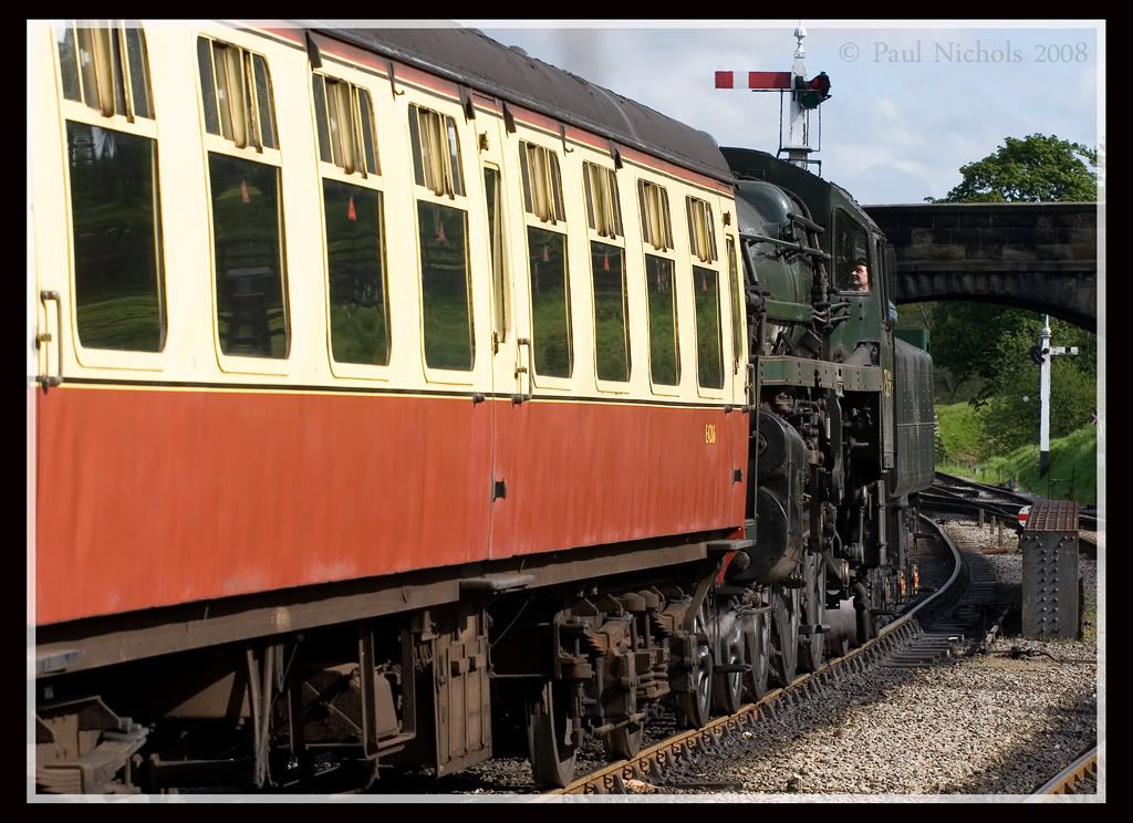 IMAGE: http://i2.photobucket.com/albums/y36/MMSR5/New%20Edits/IMG_8162.jpg