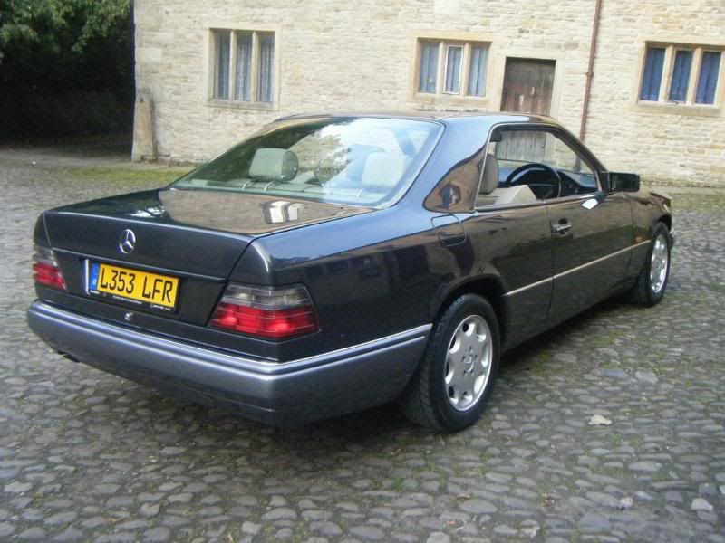 MercedesCE22Coupe1993005.jpg