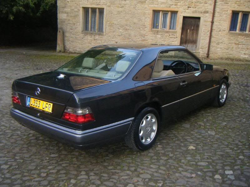 MercedesCE22Coupe1993019.jpg