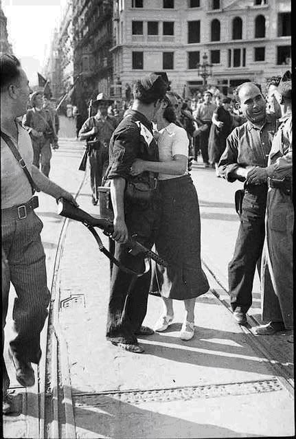 elbeso.jpg
