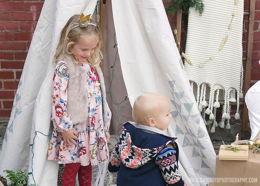 photo Christy_B_Holiday_Lauren_Alexandra_Children_4.jpg