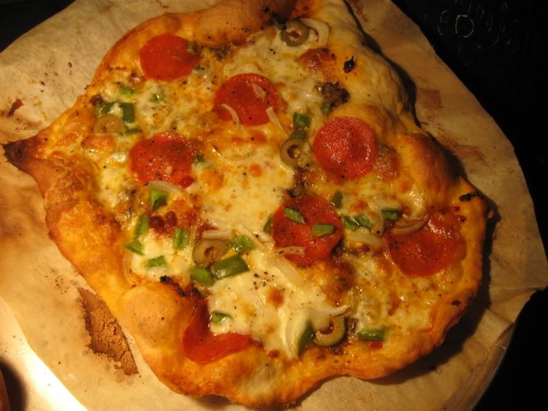 BGENouveauPizza20100009.jpg