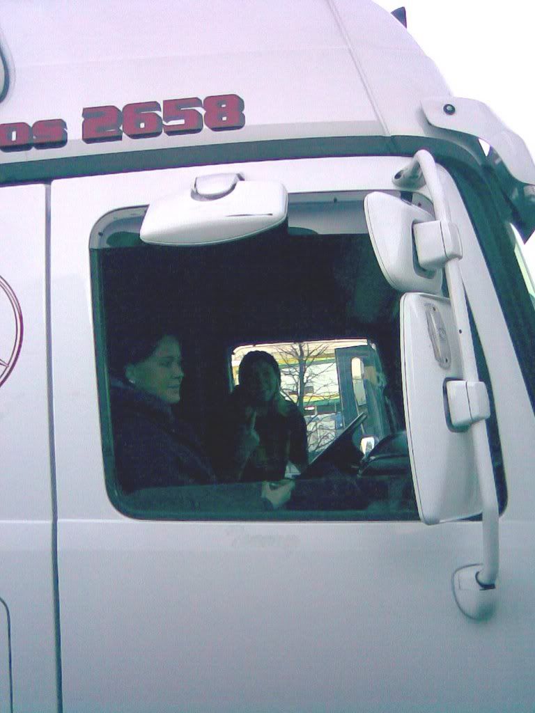 12112007002.jpg?t=1194973533