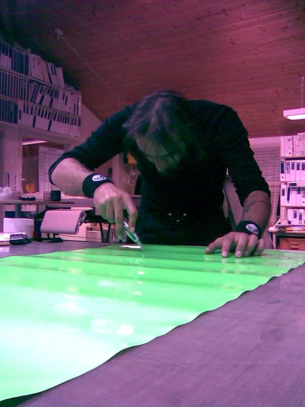 13092007010.jpg?t=1189757651