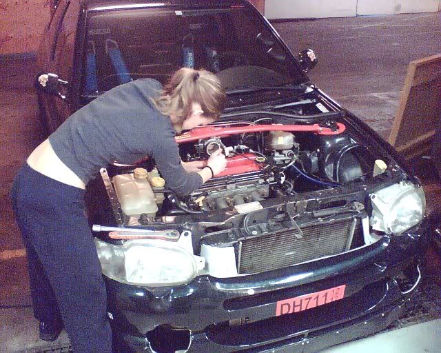 mona_esc.jpg?t=1184771284