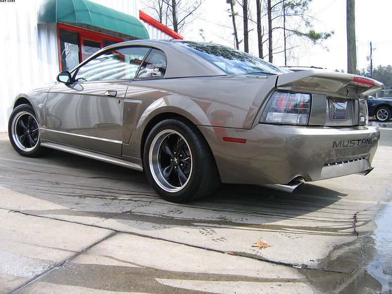02GT10a.jpg