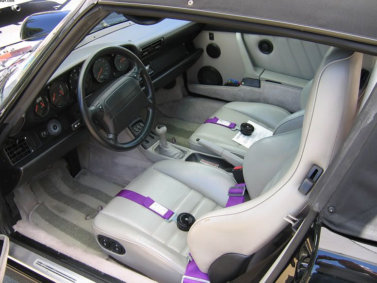 90Porscheinta.jpg