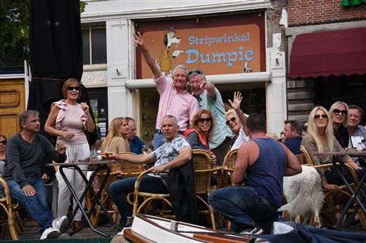 http://i2.photobucket.com/albums/y42/dommeltje/dommeltje003/WOW2%20124.jpg