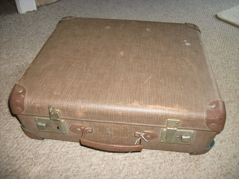 For Sale Picnic Basket, vintage portable record player Volkszone Forum