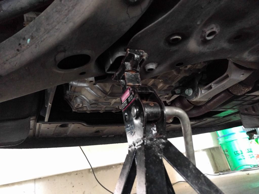 How To Lift 2015+ Sedona with Floor Jack Kia Forum