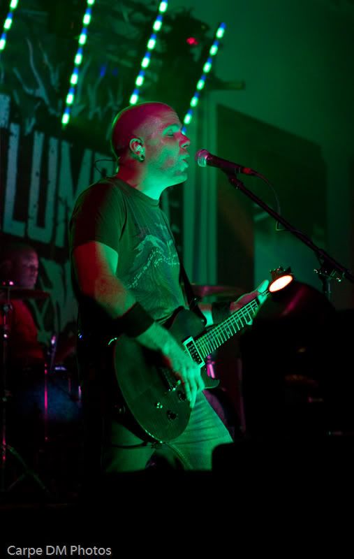 IMAGE: http://i2.photobucket.com/albums/y47/panda_stunter/IMG_2050.jpg