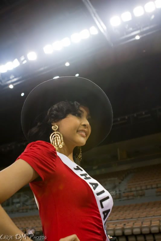 IMAGE: http://i2.photobucket.com/albums/y47/panda_stunter/IMG_4173.jpg