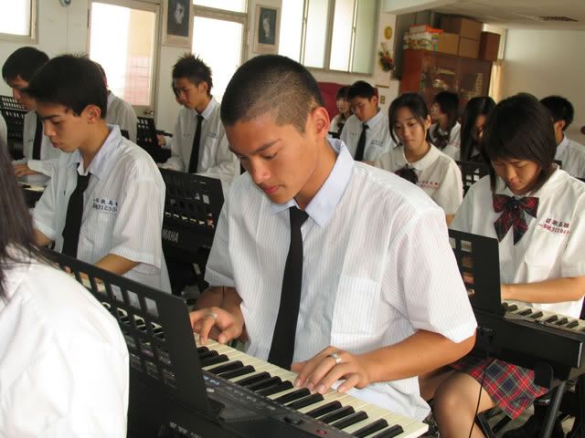 Image hosted by Photobucket.com