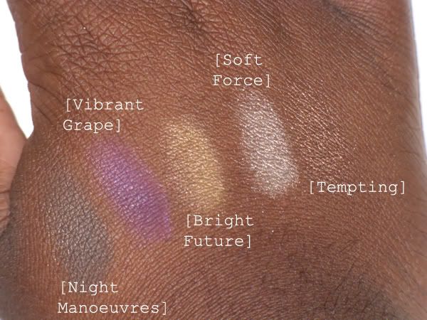 SDC10298_eyeshadows.jpg