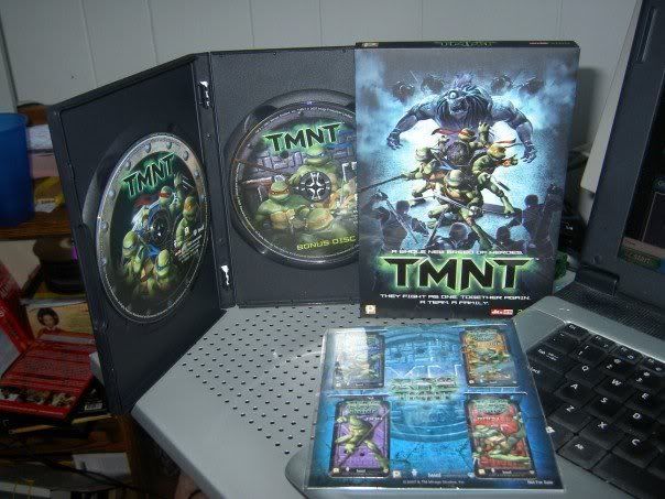 http://i2.photobucket.com/albums/y48/tinlunlau/tmnthkdvd_2.jpg