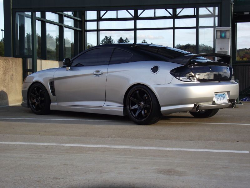 Calling ALL CF Hoods/parts! - New Tiburon Forum : Hyundai Tiburon Forums