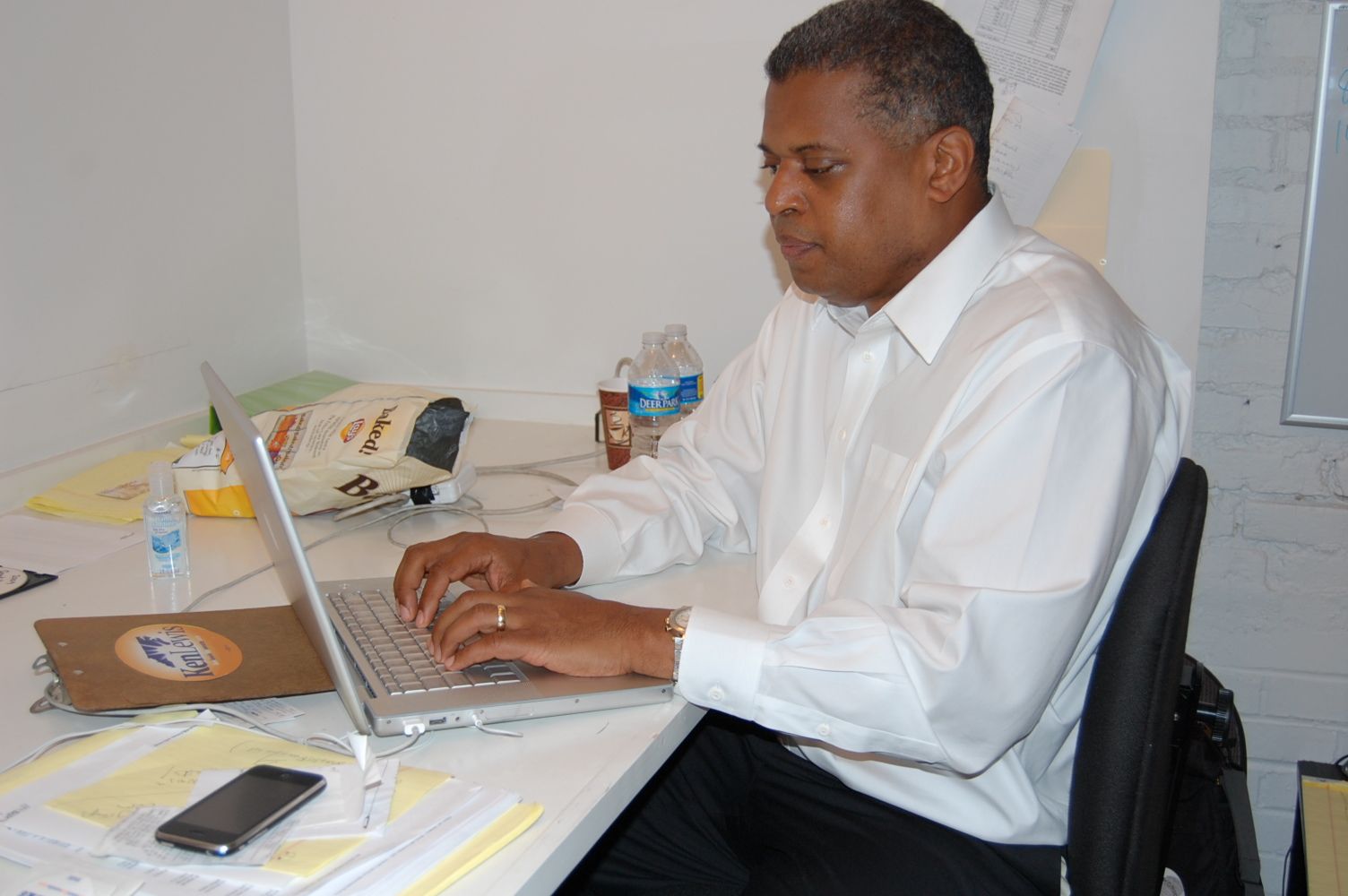 John+kitzhaber+girlfriend