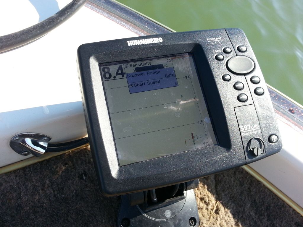 Problems with 2D readings on Humminbird 597ci hd di fish finder. DI