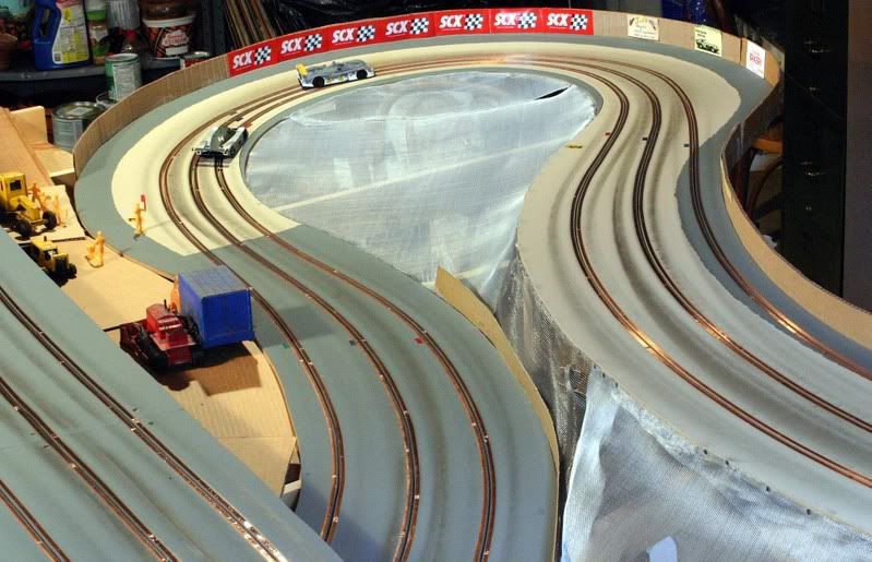 What color is your Track borders and why? Slot Car Illustrated Forum