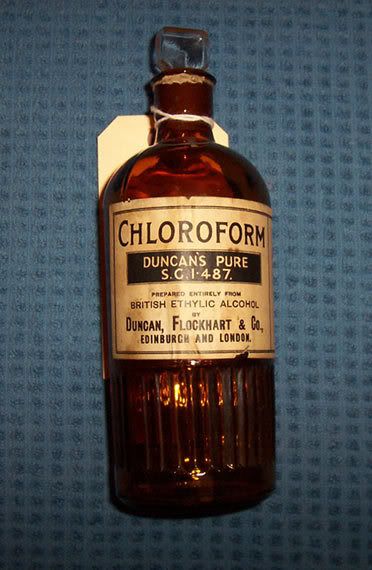Chloroform20bottle.jpg