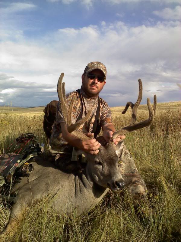 12010bowbuck_zpse0d973fa.jpg