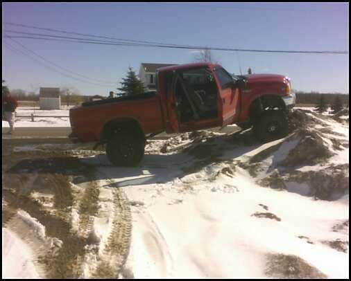 http://i2.photobucket.com/albums/y9/JACK1992VR4/Toys/snowclimb2.jpg