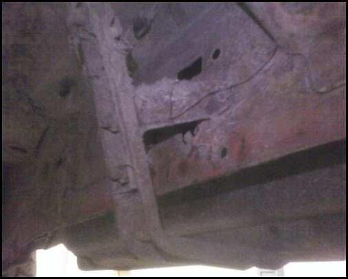 http://i2.photobucket.com/albums/y9/JACK1992VR4/Truck/TruckBracket1.jpg