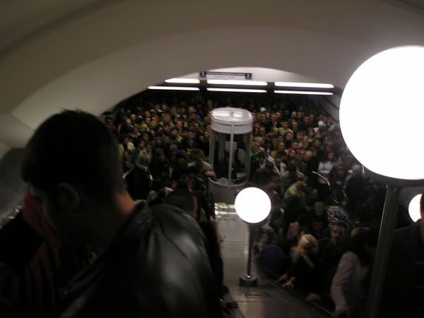 ��������, ������? *)