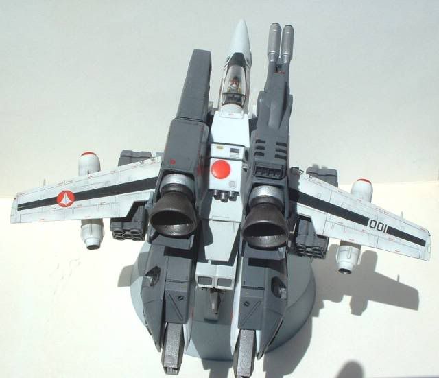 HikaruVF-1SStrike2.jpg