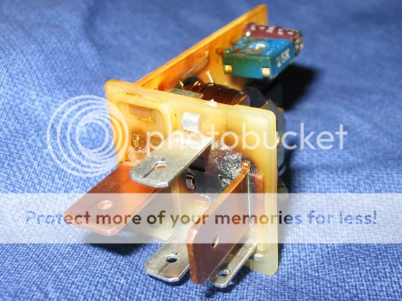 View topic What causes the fuel pump relay to burn the fuse box? The