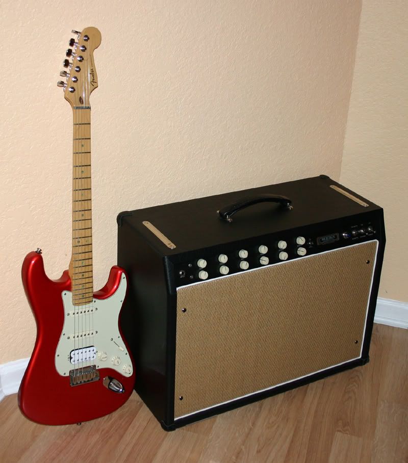 hal9000_F-100_Fat-Strat.jpg