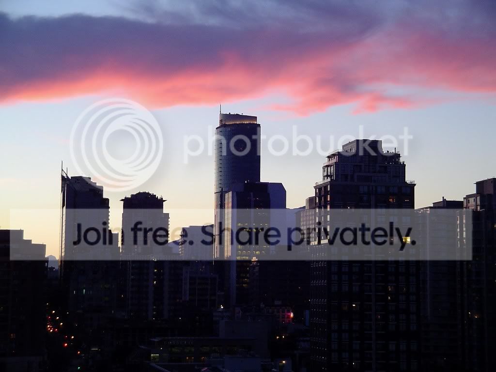WallCentre.jpg