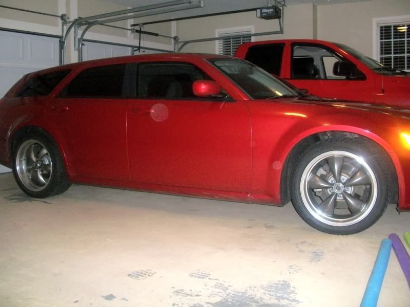 Finally Lowered | Custom Dodge Magnum Forums