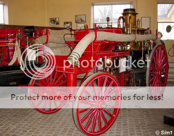 Steam powered fire-engine from 1896